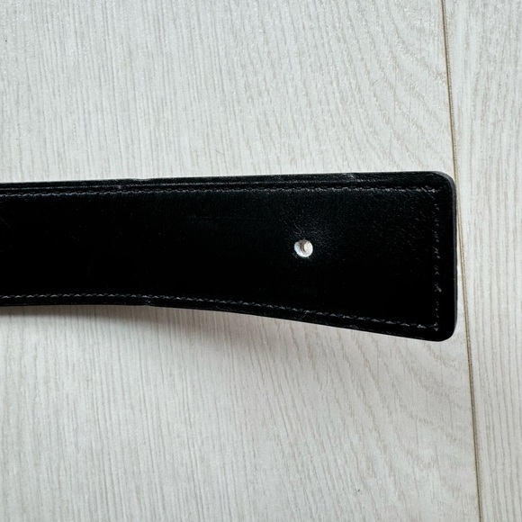 Hermès Reversible Togo Leather Strap Belt Black / Tan 95 cm - Picture 10 of 14